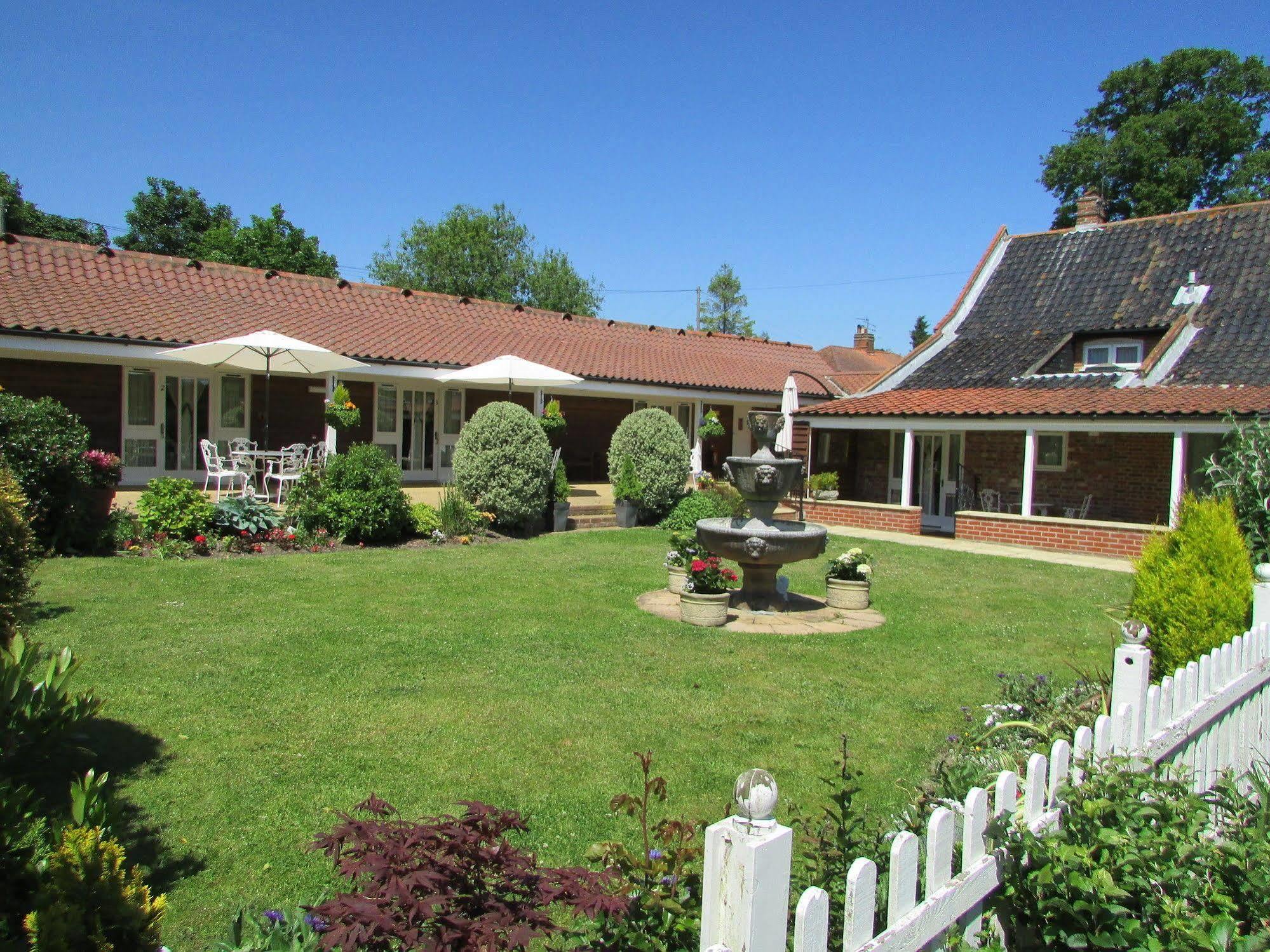 Decoy Barn Fritton Bed & Breakfast Ngoại thất bức ảnh