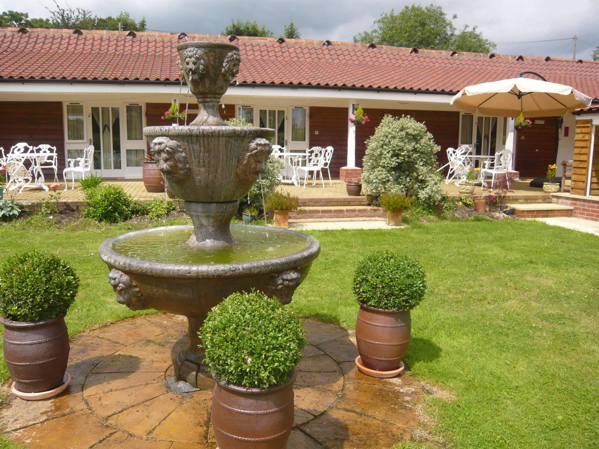 Decoy Barn Fritton Bed & Breakfast Ngoại thất bức ảnh