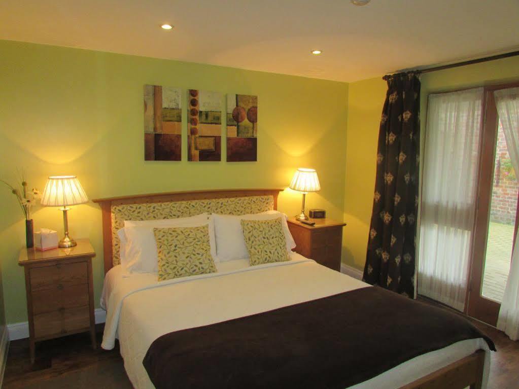 Decoy Barn Fritton Bed & Breakfast Ngoại thất bức ảnh